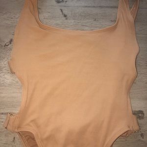Sexy L*space one piece swimwear suit in size 6